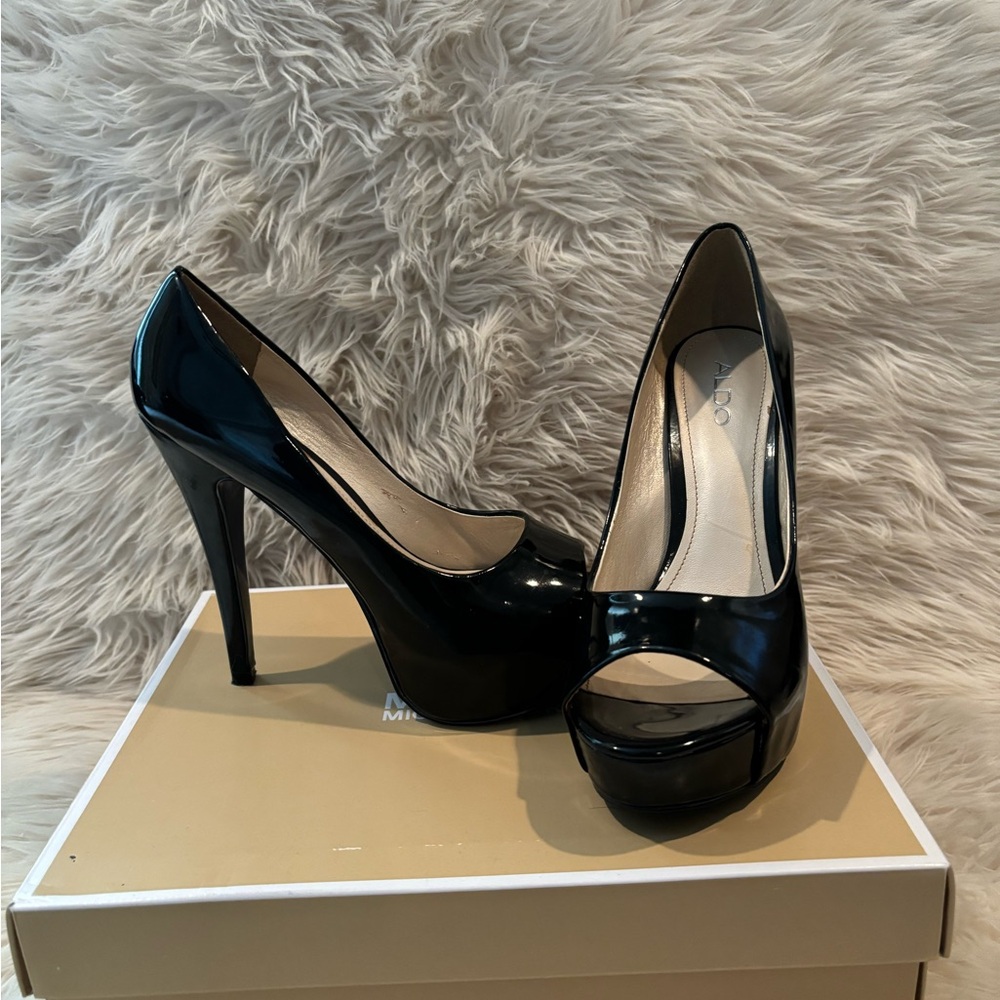 Aldo black peep toe platform heels